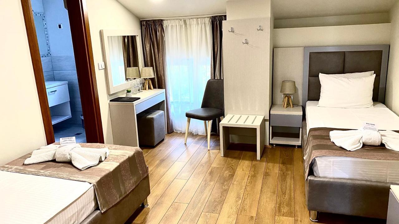 Hotel Olimpija Plus Herceg Novi Luaran gambar