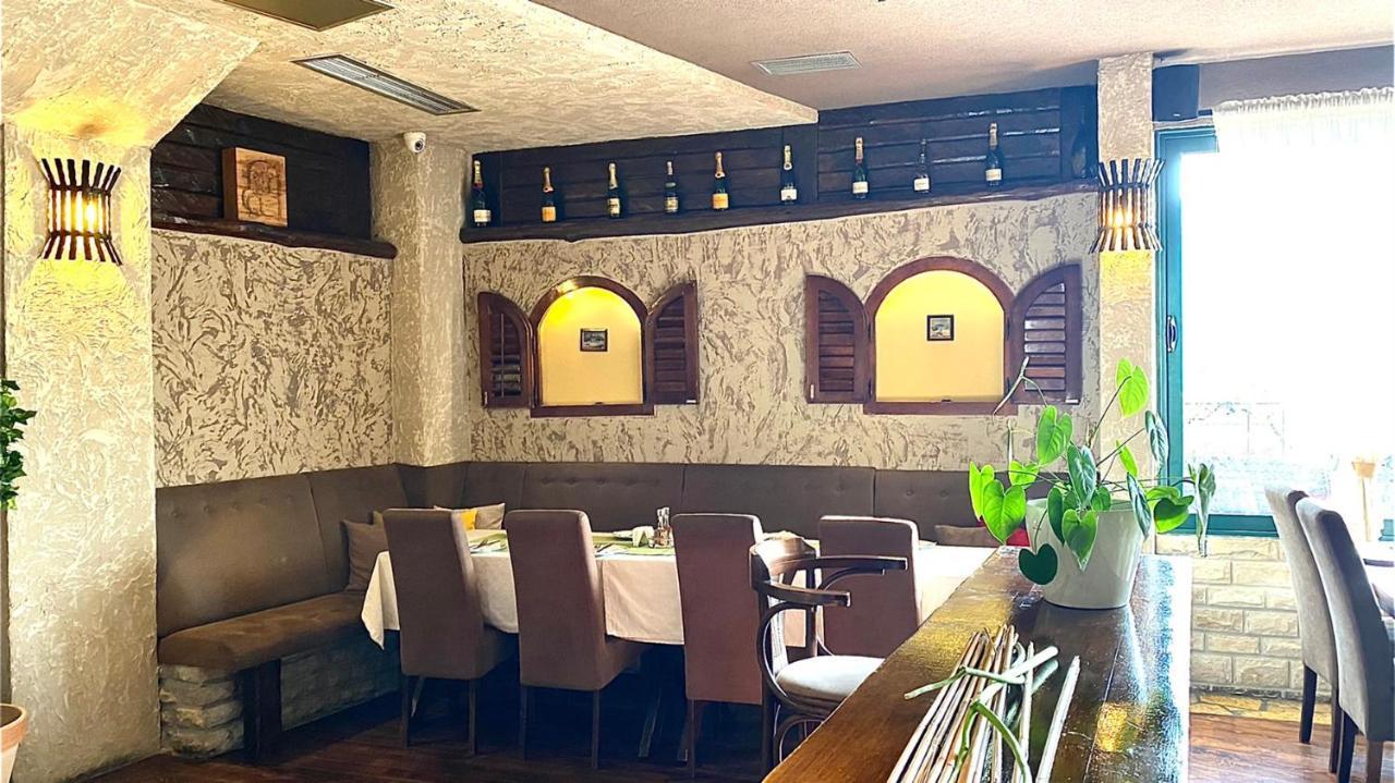 Hotel Olimpija Plus Herceg Novi Luaran gambar