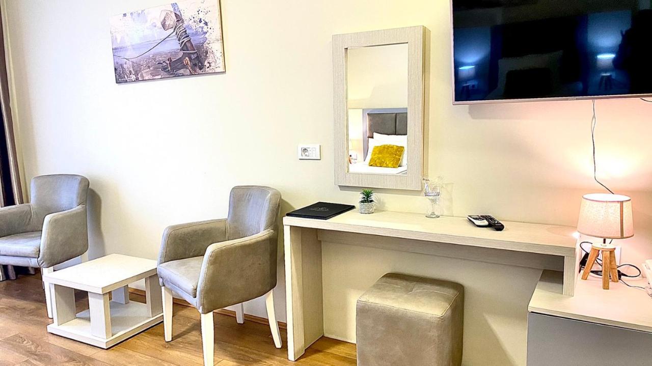 Hotel Olimpija Plus Herceg Novi Luaran gambar